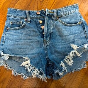 Denim frayed shorts! Great condition! Barely worn!